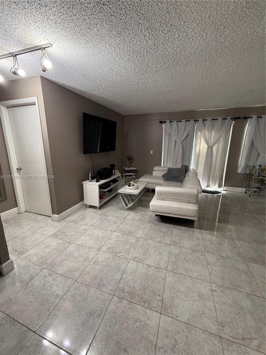 8710 SW 3rd Street 104, Pembroke Pines, FL 33025 photo 17