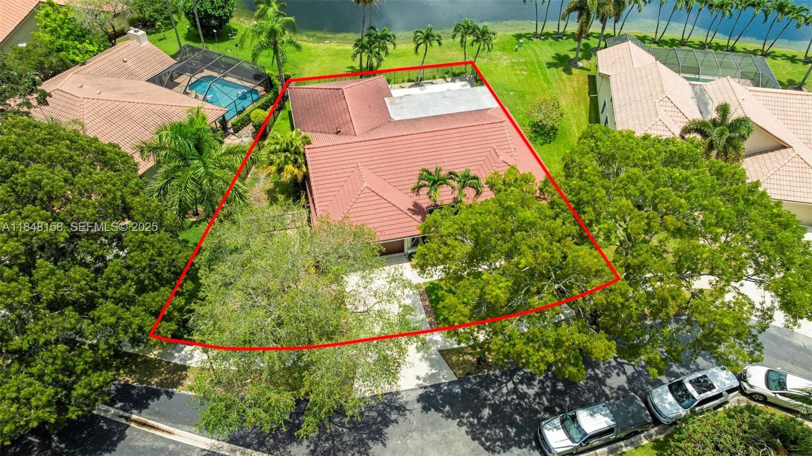 1720 Lakeshore Drive — photo 12