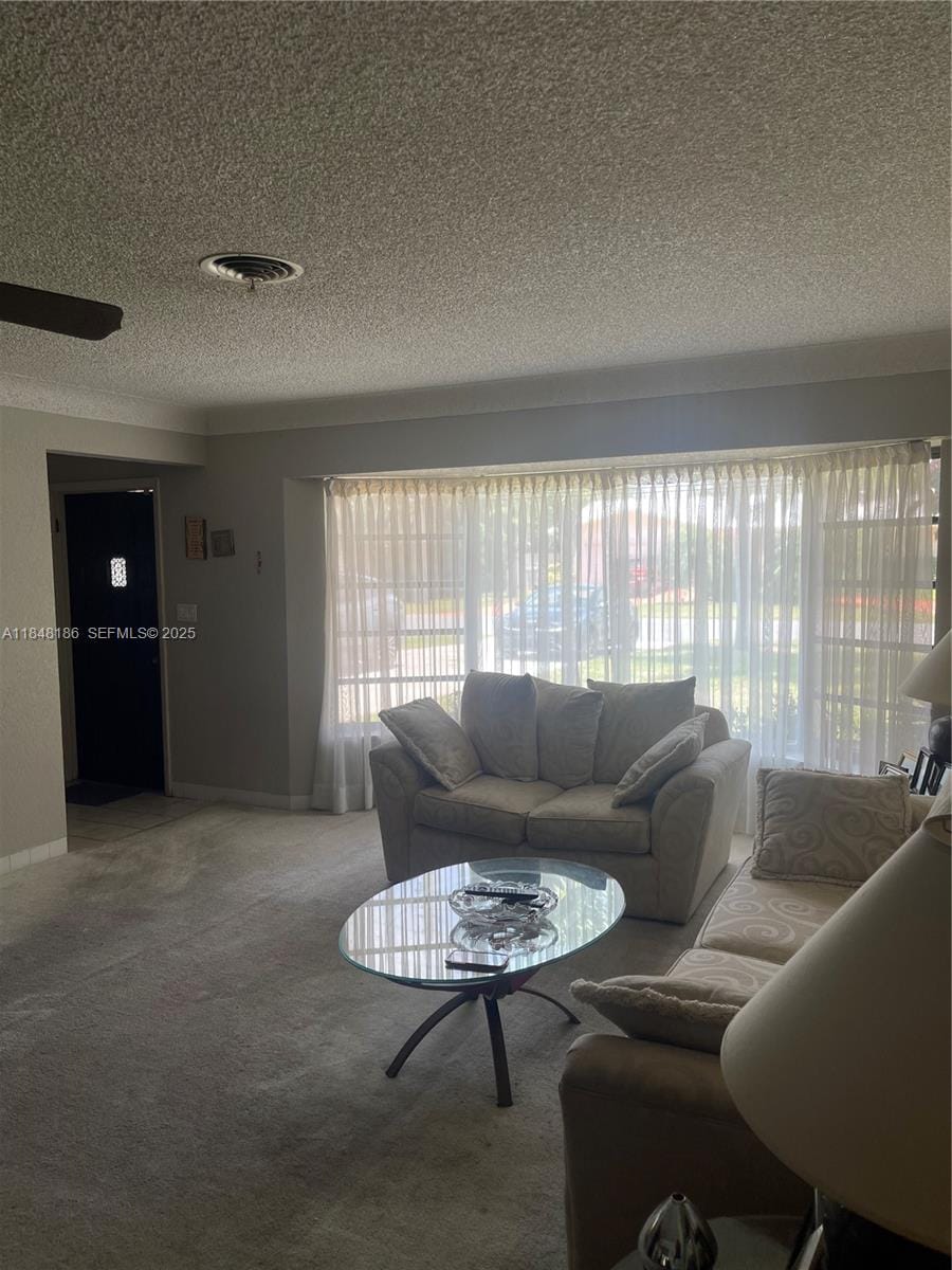 2730 NE 8th Street, Pompano Beach, FL 33062