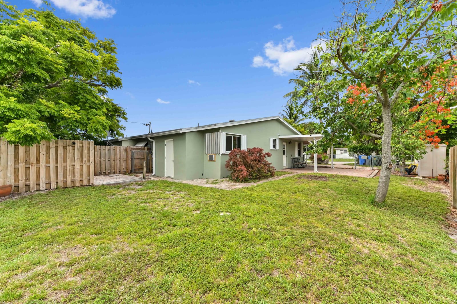 251b NE 57th Court, Oakland Park, FL 33334 photo 21