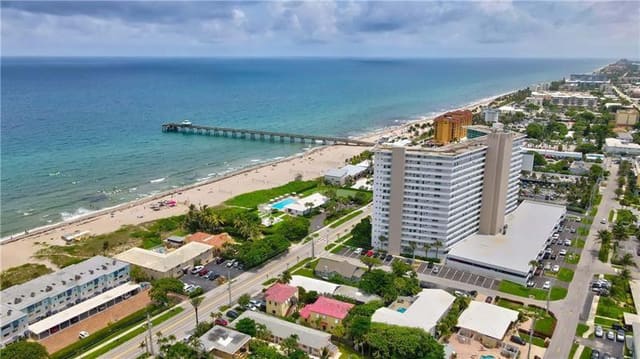 333 NE 21st Avenue 1106, sold in Tiara East Condo, Deerfield Beach, FL