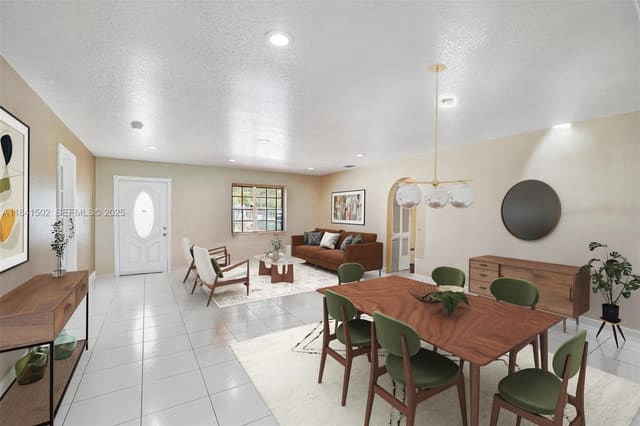 19021 SW 122nd Avenue, sold in Los Angeles Estates, Miami, FL