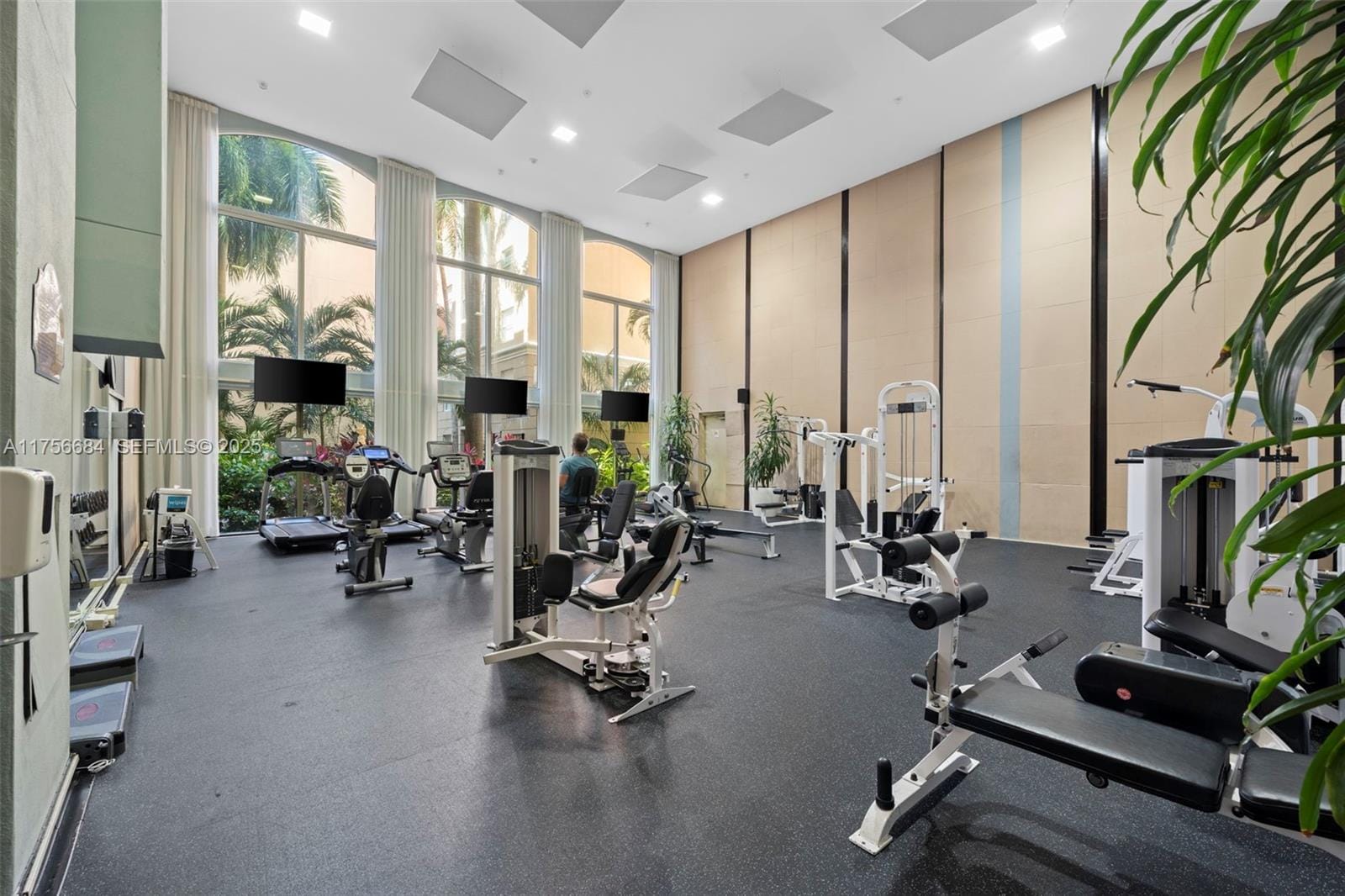 17145 N Bay Road 4502, Sunny Isles Beach, FL 33160 photo 14