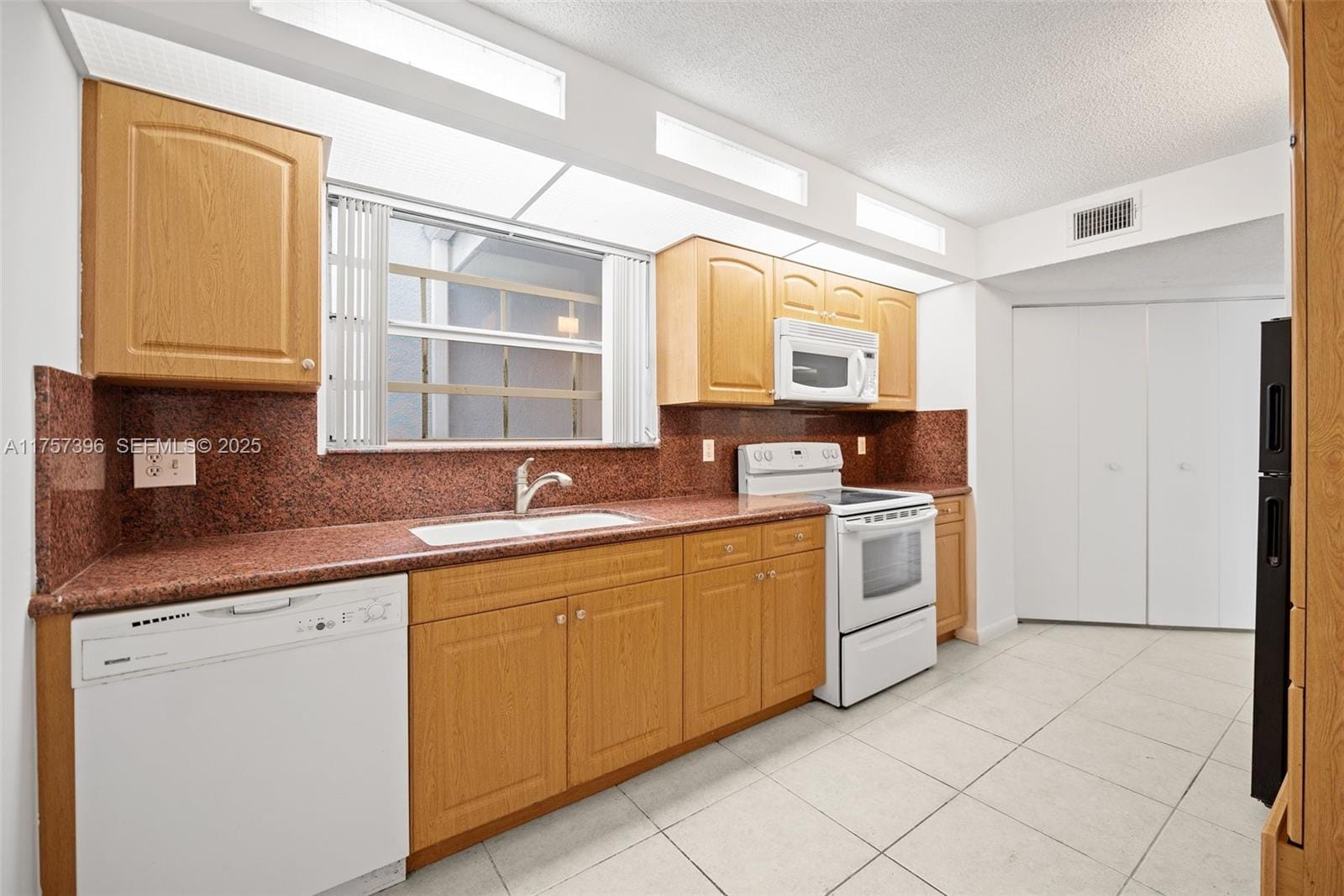 2643 SE 19th Court 103-D, Homestead, FL 33035 photo 12