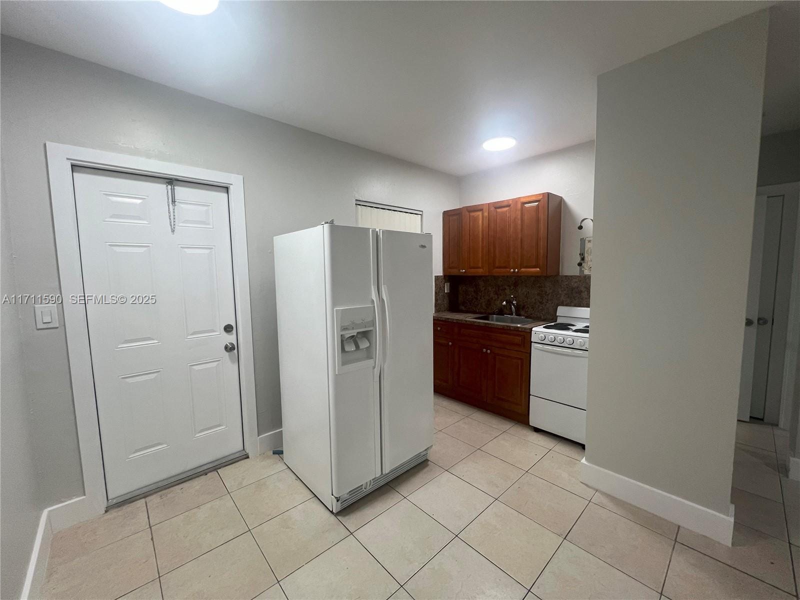 5520 NE 1st Court, Miami, FL 33137 photo 15