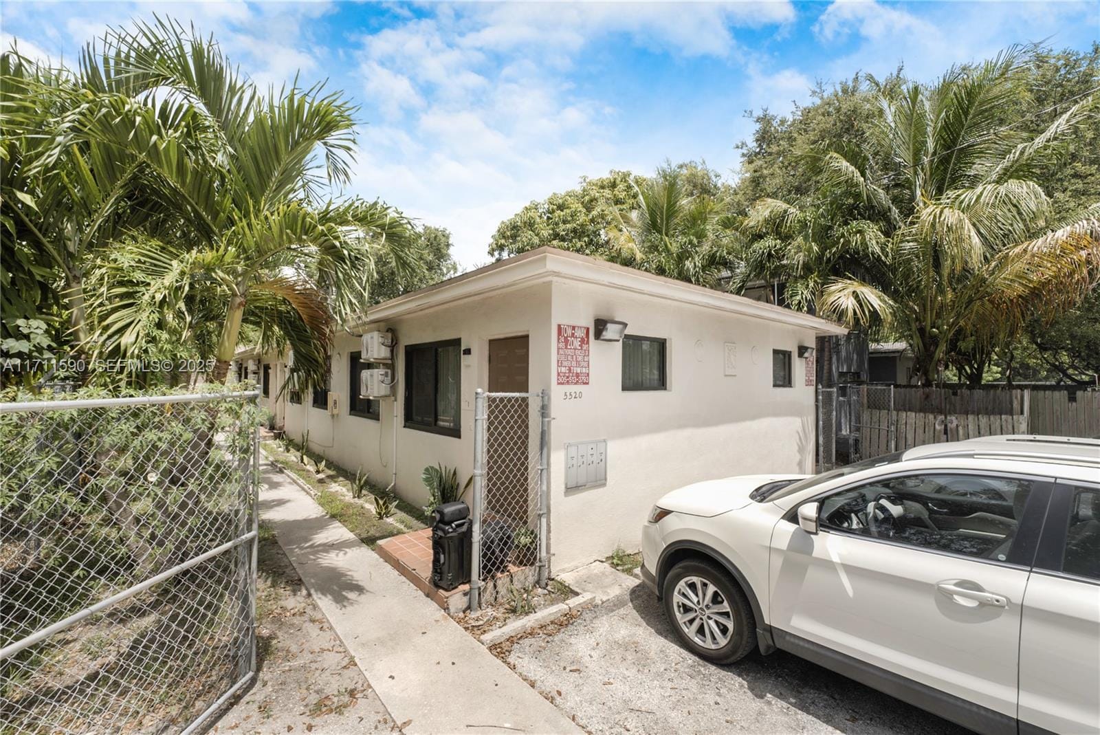 5520 NE 1st Court — photo 6