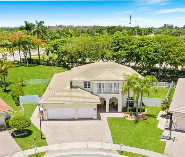 6893 SW 194th Avenue, sold in Big Sky North Residential, Pembroke Pines, FL