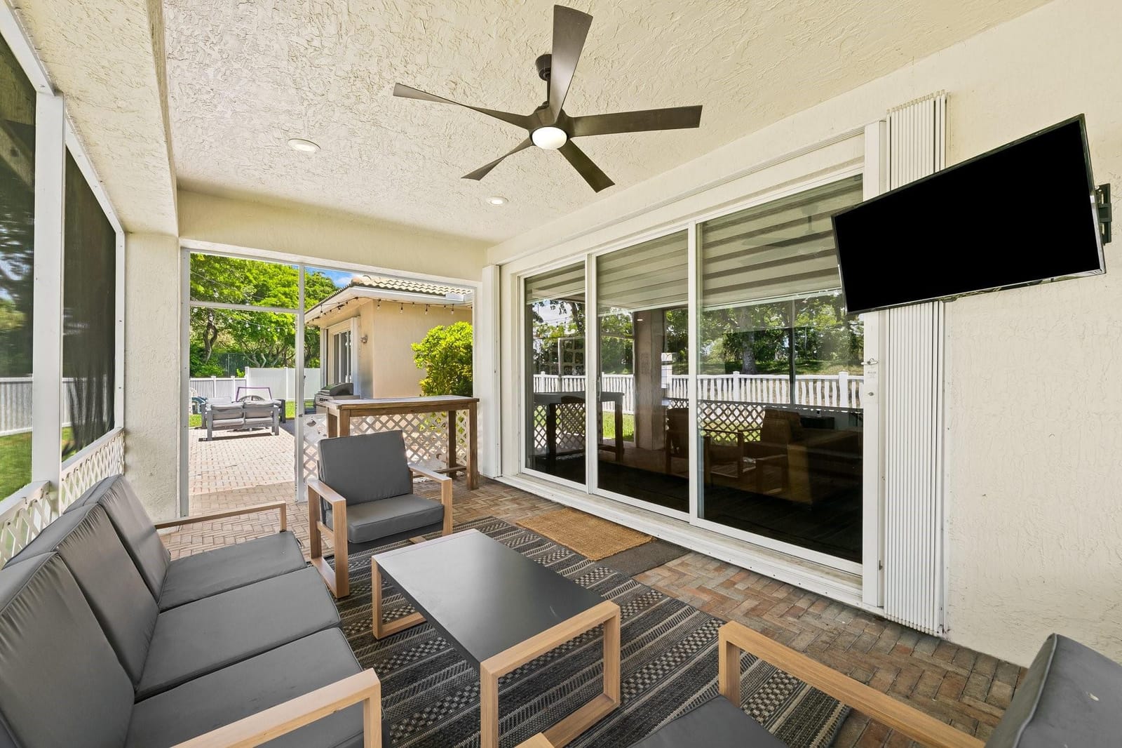 6893 SW 194th Avenue, Pembroke Pines, FL 33332 photo 28