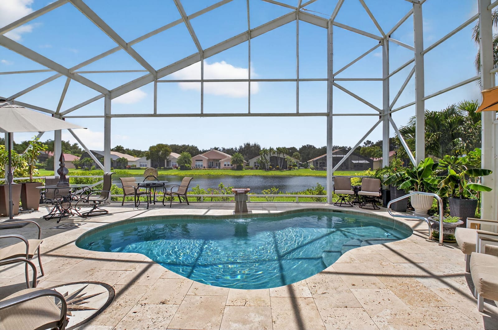 13486 Barcelona Lake Circle, Delray Beach, FL 33446