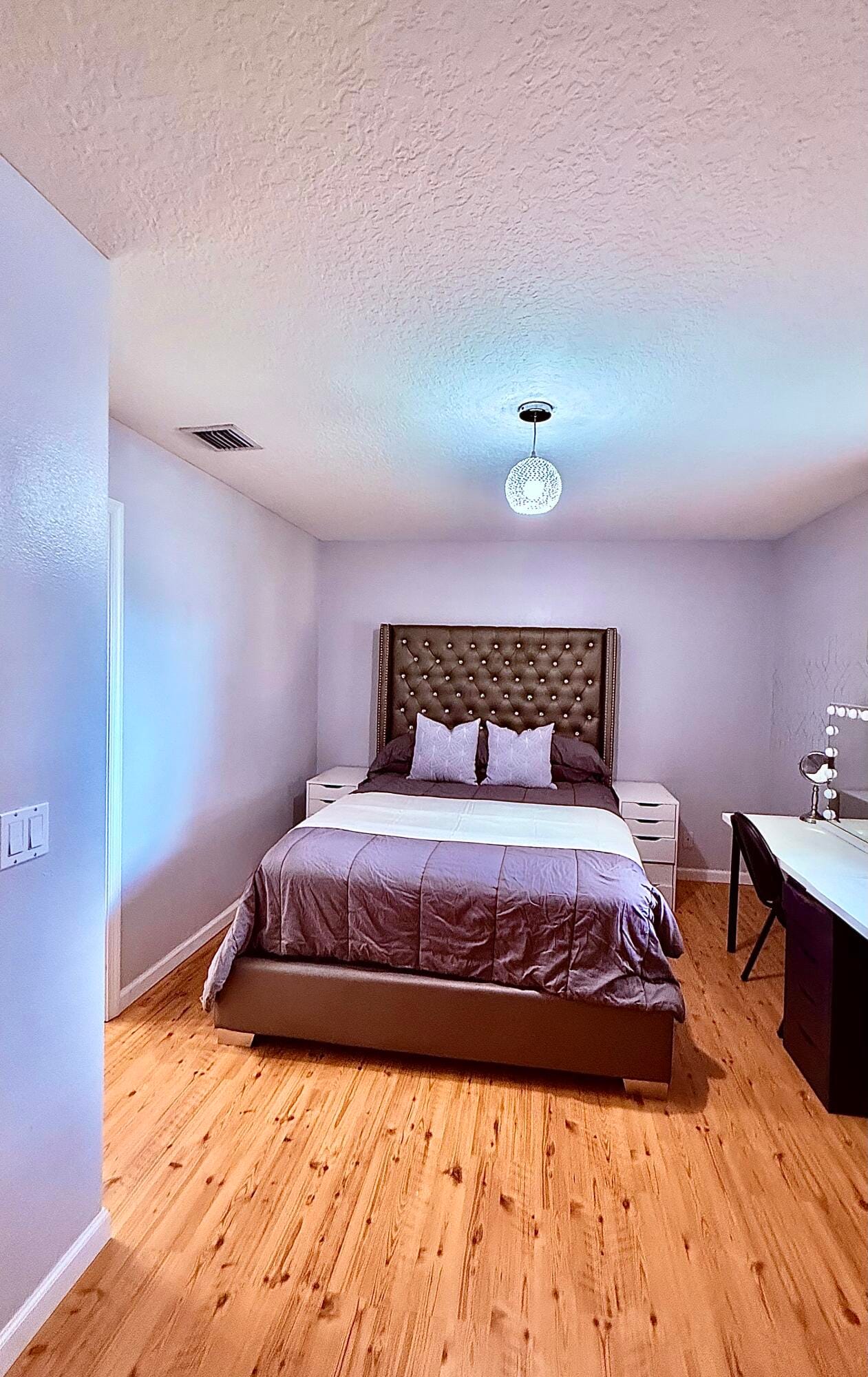 514 W Bloxham Street — photo 12