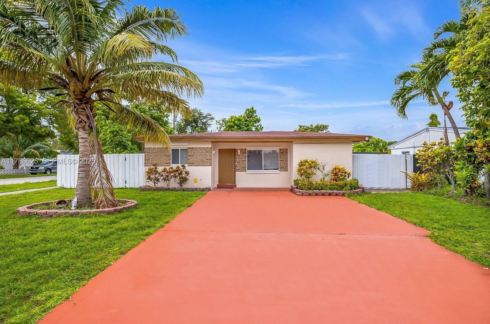 6200 Wiley Street, Hollywood, FL 33023