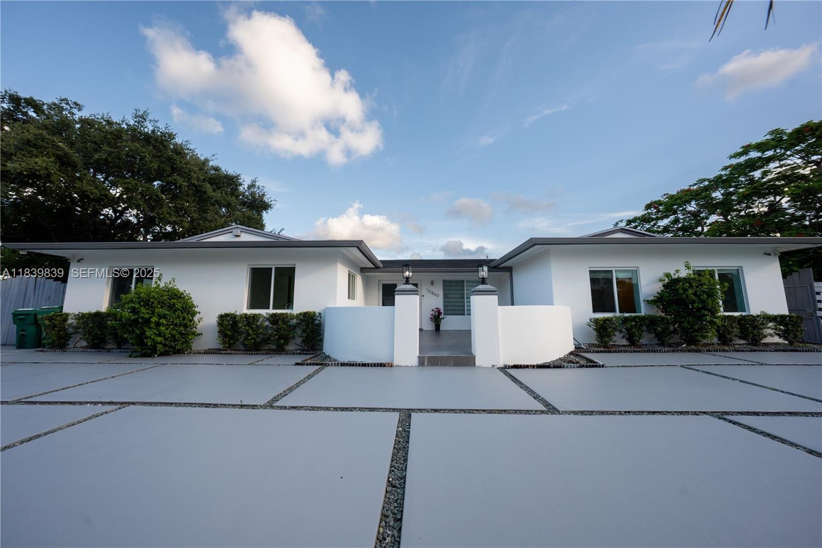 10860 SW 116th Street — photo 2