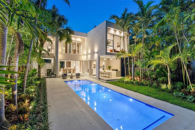 1930 SW 25th Street, Miami, FL 33133