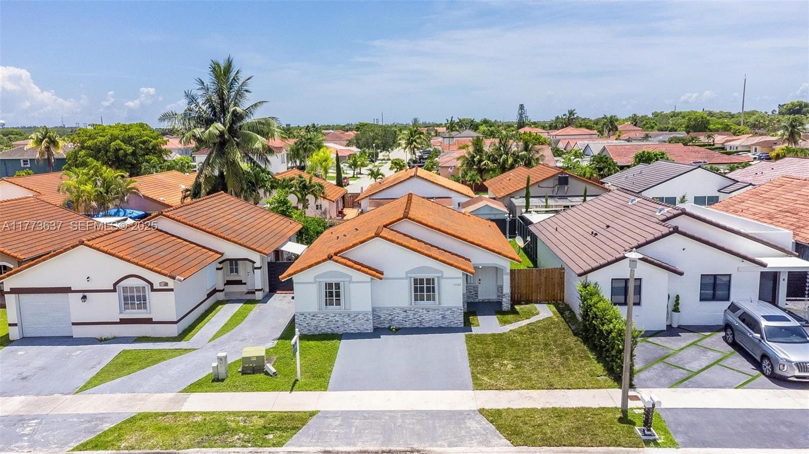 17707 SW 144th Avenue, Miami, FL 33177