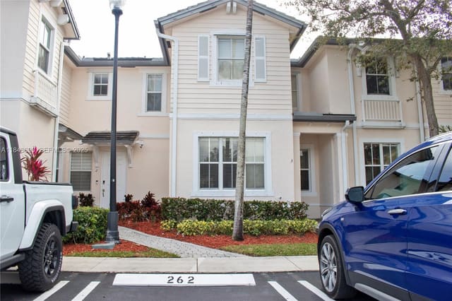 153 SE 28th Place 3, Fiji, Homestead, FL