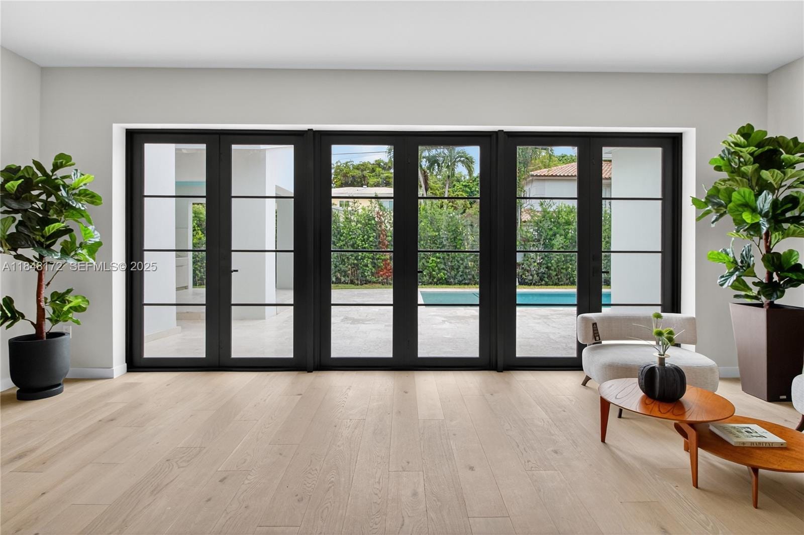 2015 Country Club Prado — photo 11