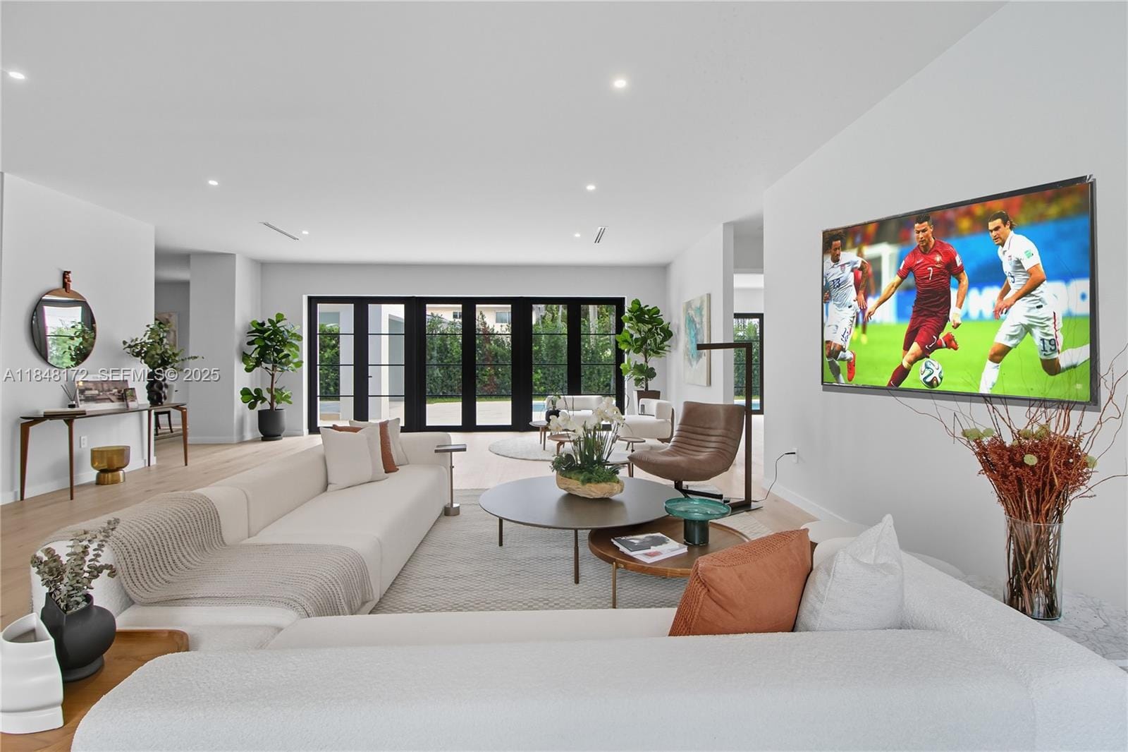 2015 Country Club Prado — photo 10