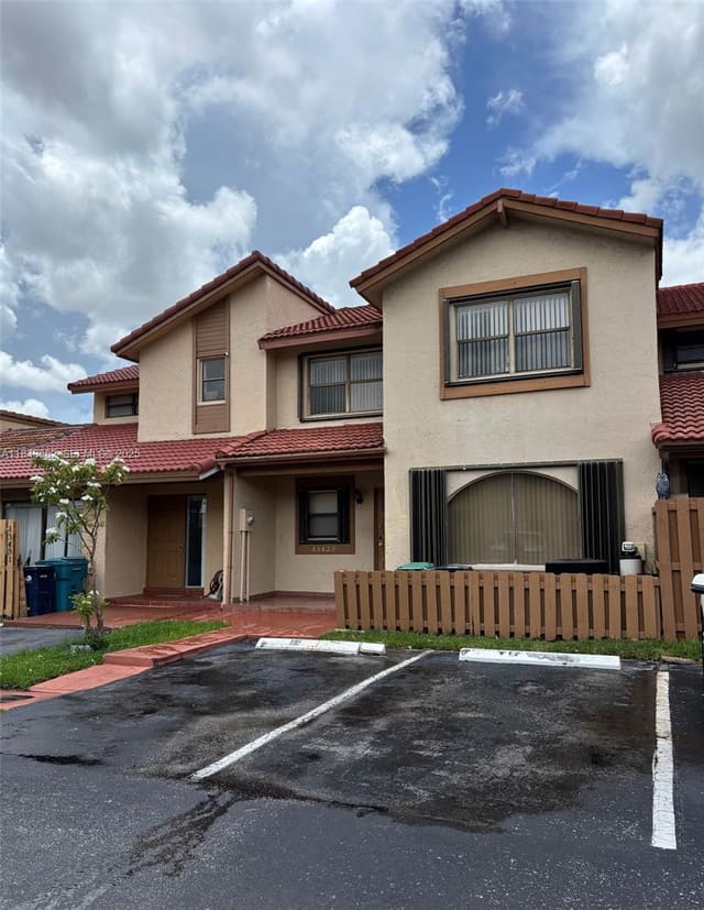 13423 SW 14th Terrace, Miami, FL 33184