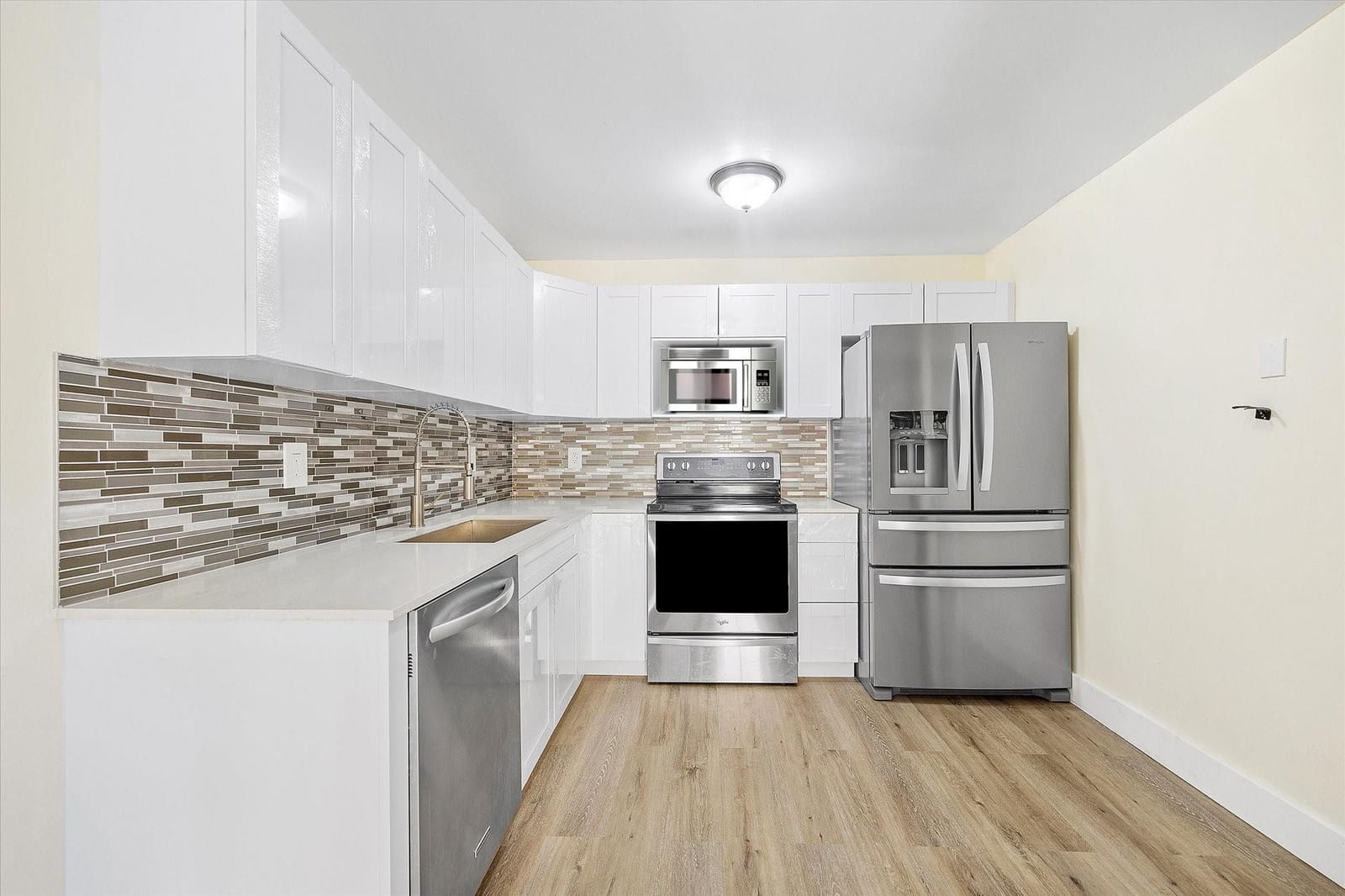 153 NE 12th Avenue 153, Homestead, FL 33030 photo 4