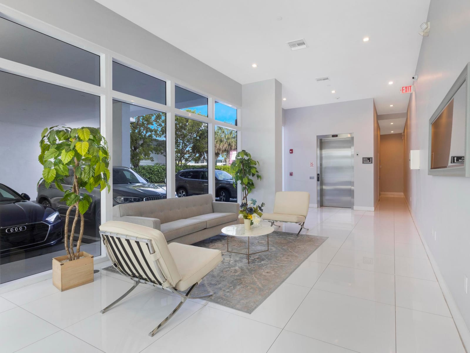 1 S Palmway 205 — photo 10