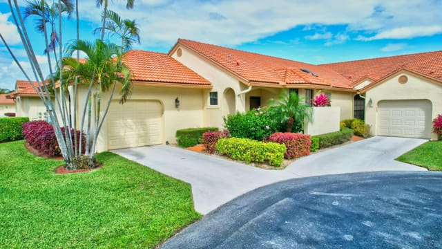 8280 Waterline Drive 101, sold in Harbours At Aberdeen, Boynton Beach, FL