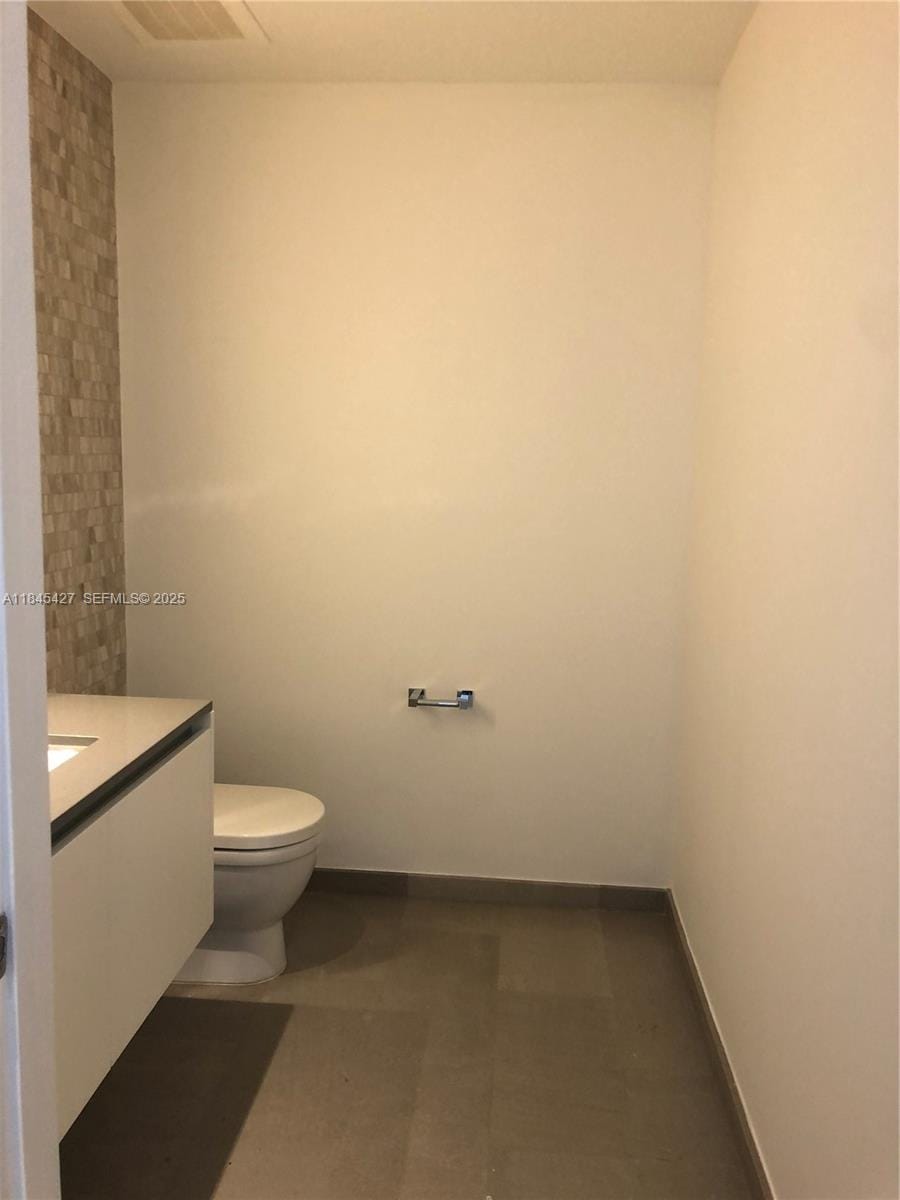 88 SW 7th Street 2305, Miami, FL 33130 photo 29