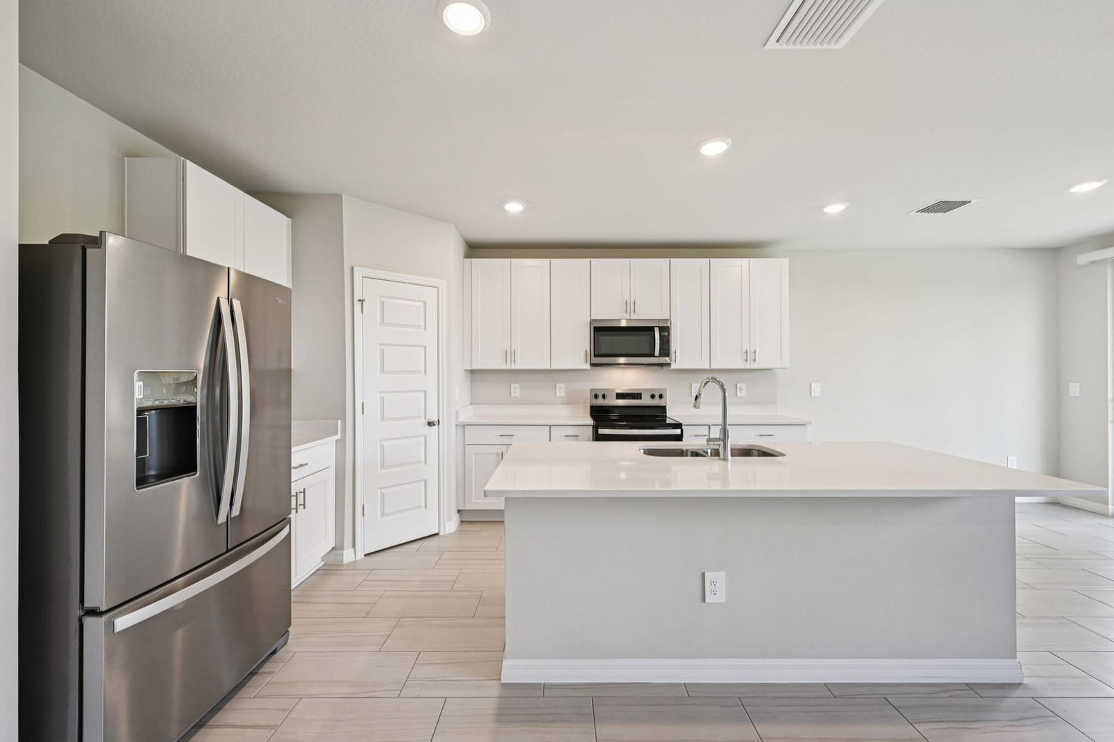 5441 Hampton Park Circle — photo 10