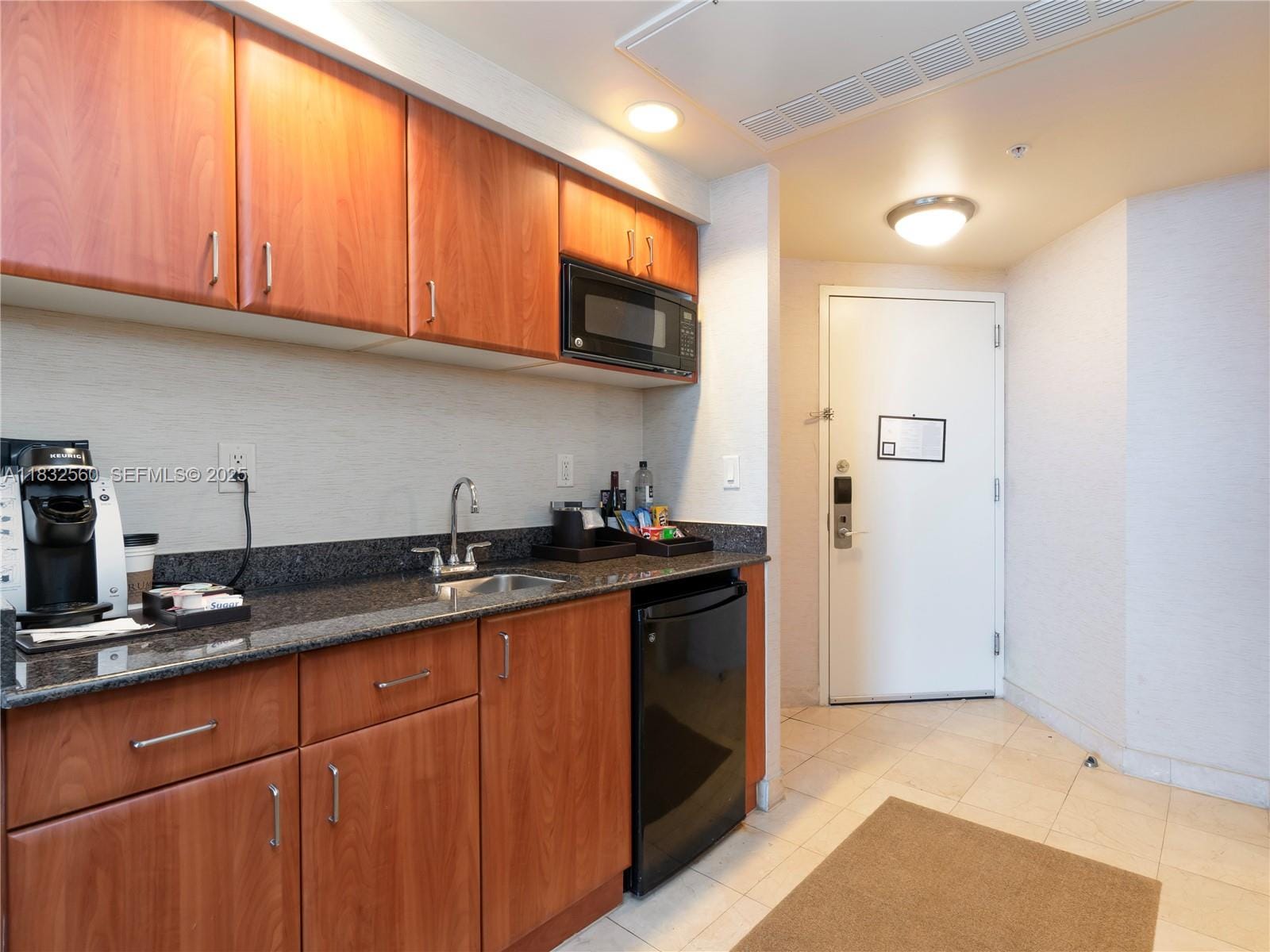 18001 Collins Avenue 1107 — photo 3