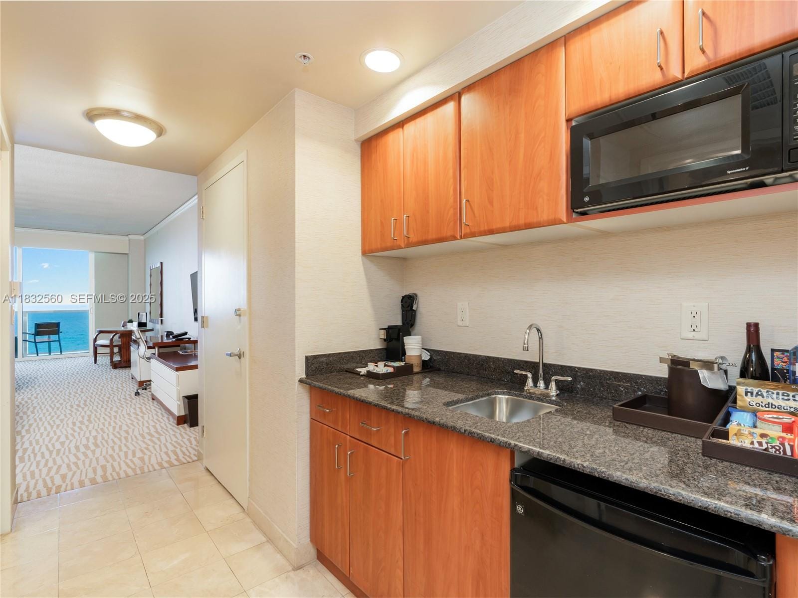 18001 Collins Avenue 1107 — photo 5