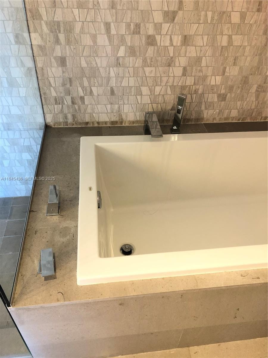 88 SW 7th Street 2603, Miami, FL 33130 photo 8