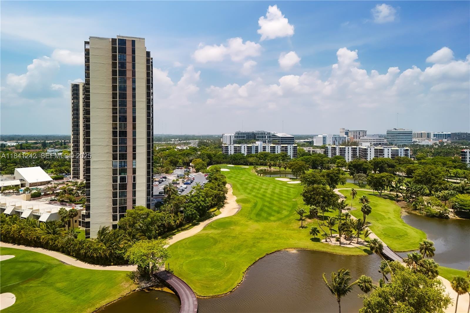 20379 W Country Club Drive 1631, Aventura, FL 33180
