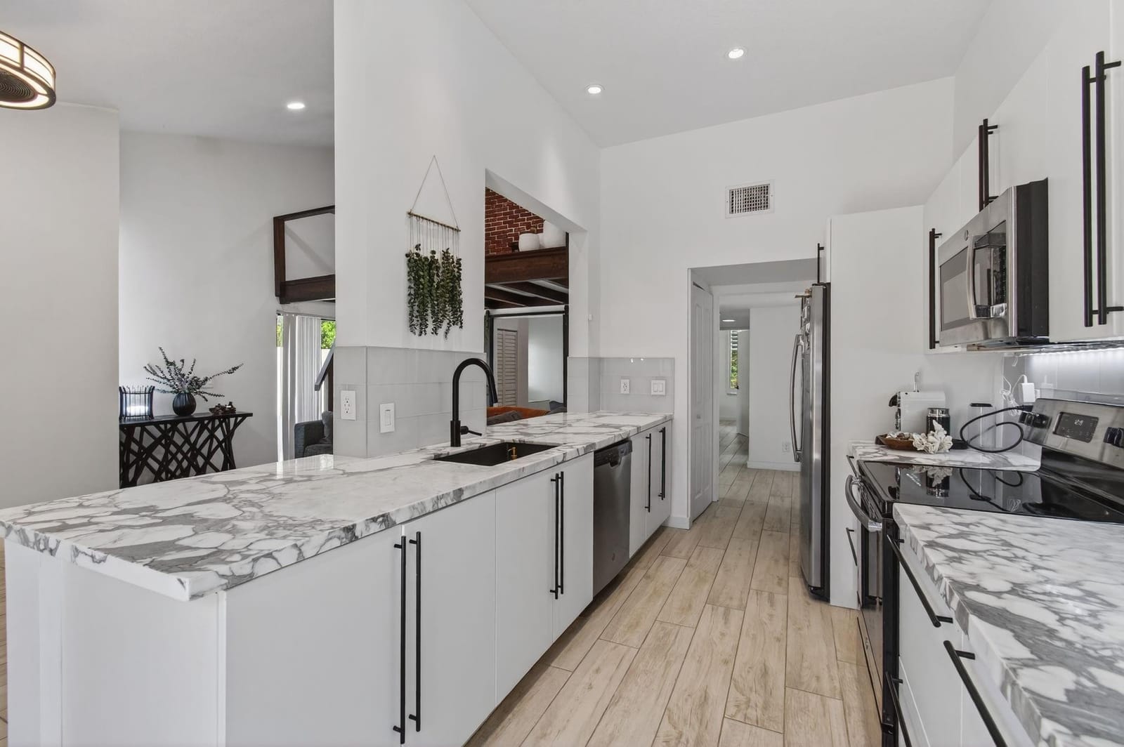 1089 NW 13th Street 1, Boca Raton, FL 33486
