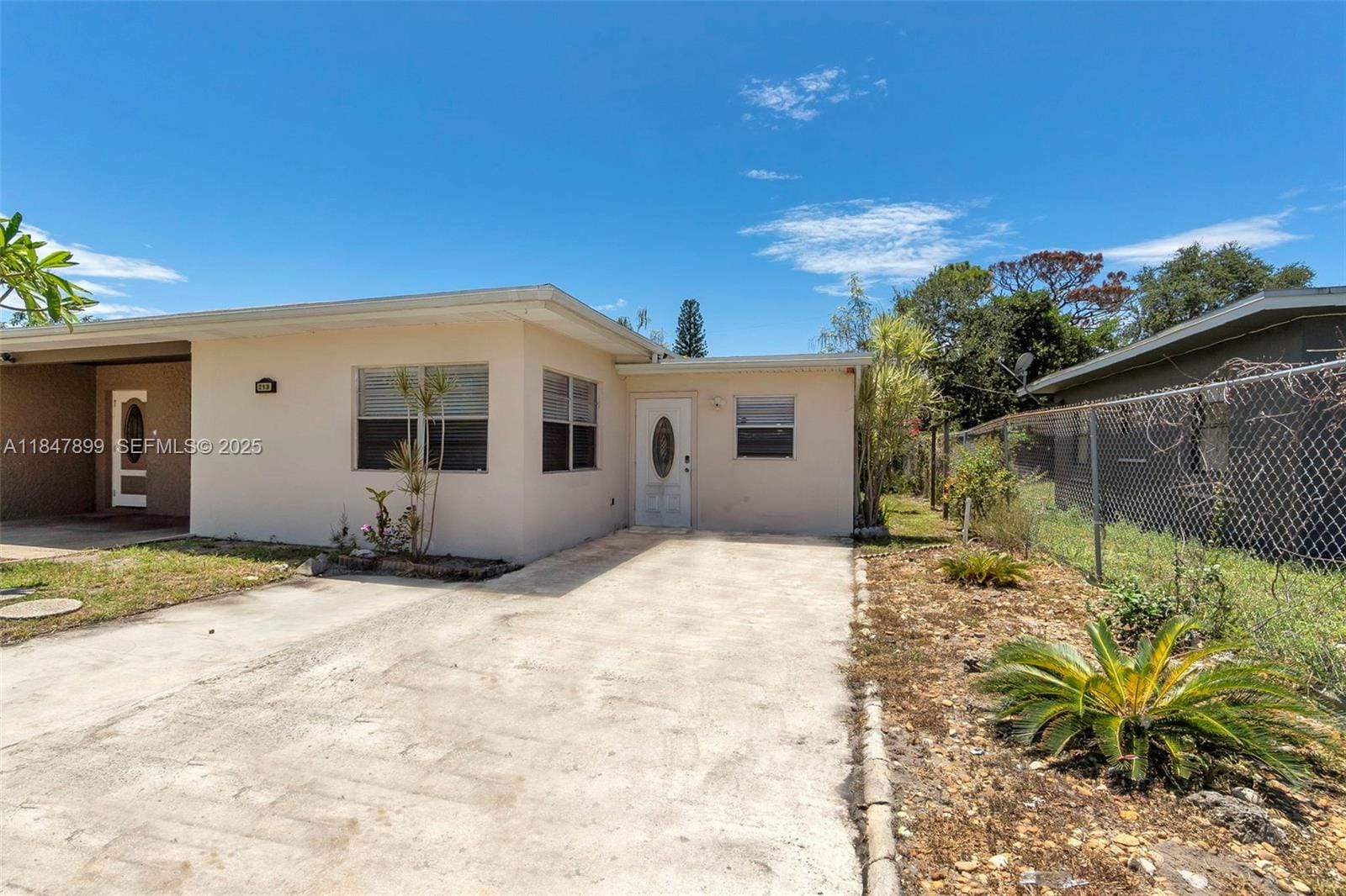 213 NW 28th Avenue, Fort Lauderdale, FL 33311 photo 2