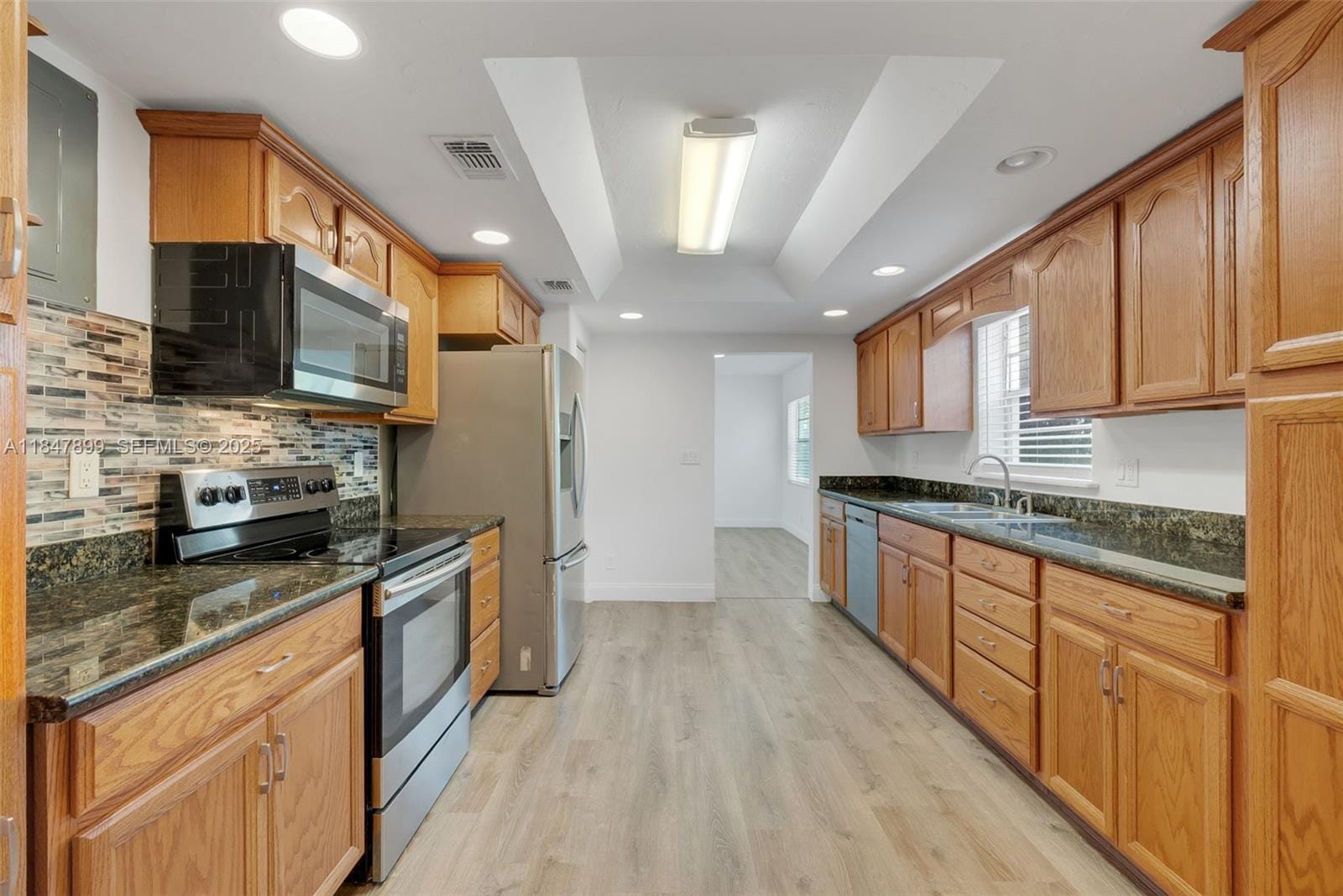 213 NW 28th Avenue, Fort Lauderdale, FL 33311 photo 5