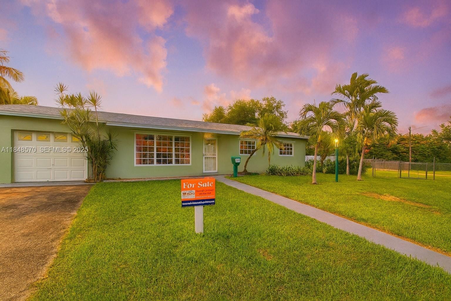 10191 SW 203rd Terrace, Cutler Bay, FL 33189
