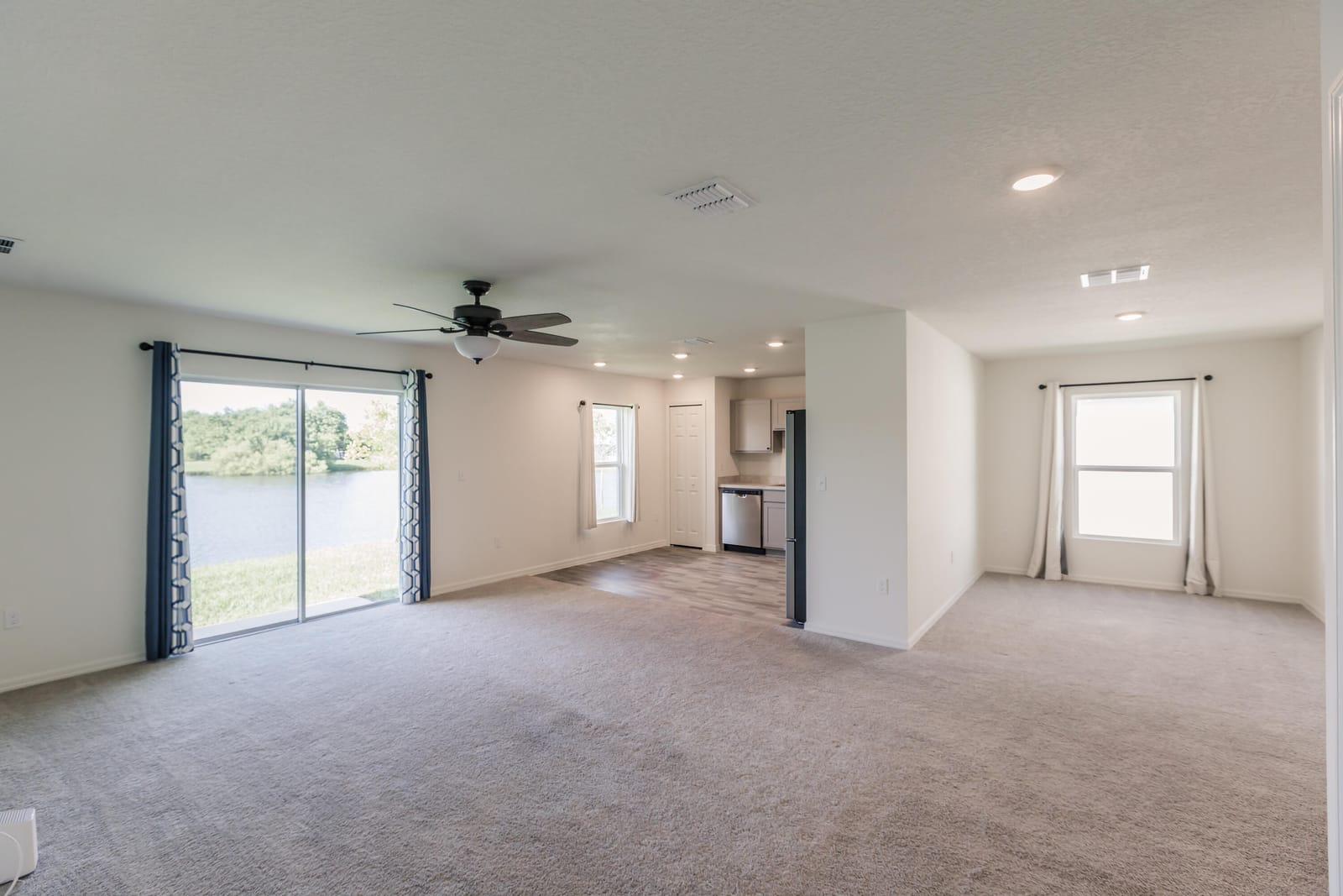 744 SE 25th Drive, Okeechobee, FL 34974 photo 3