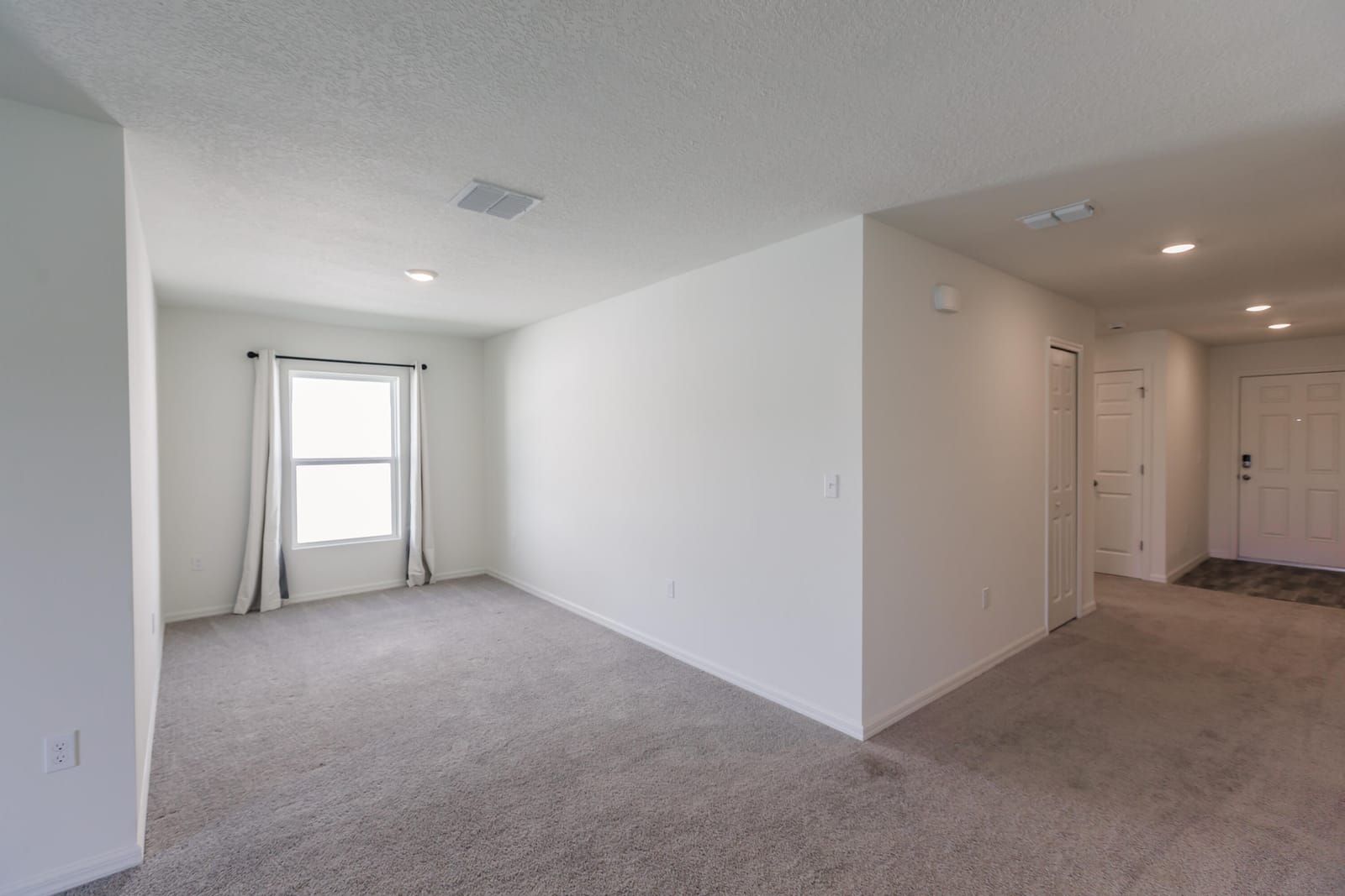 744 SE 25th Drive, Okeechobee, FL 34974 photo 7