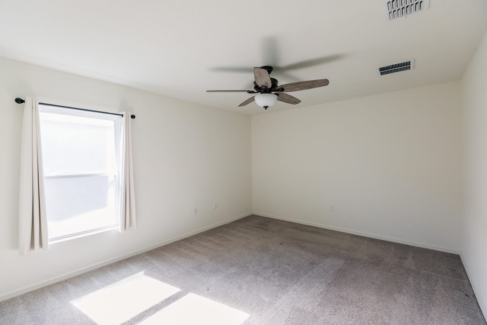 744 SE 25th Drive, Okeechobee, FL 34974 photo 9