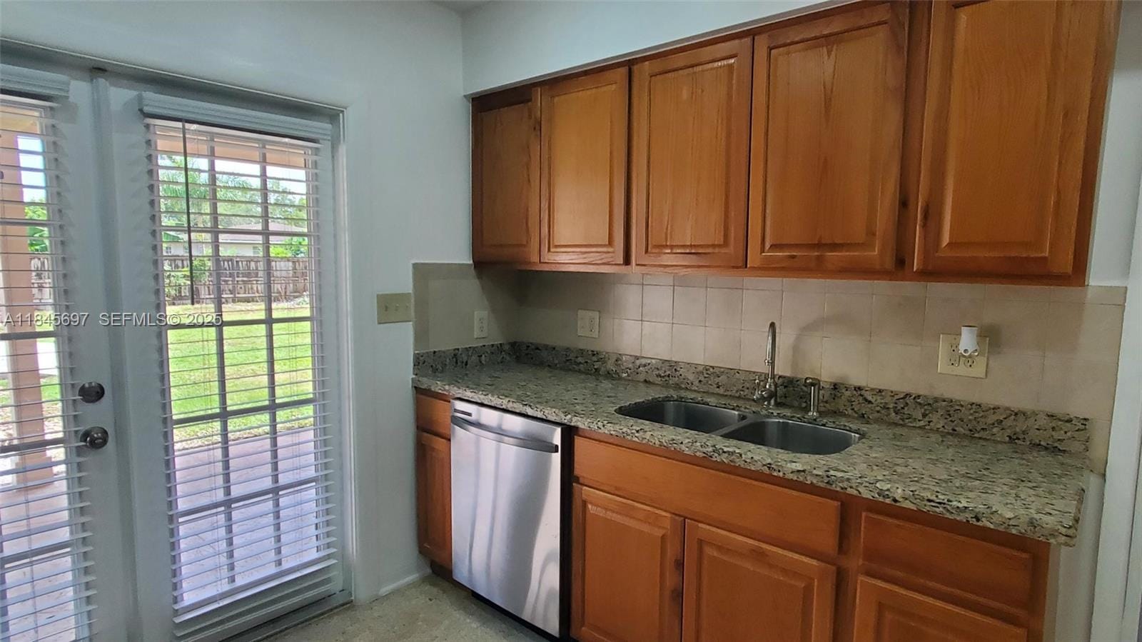 142 NW 21 Street, Homestead, FL 33030 photo 5