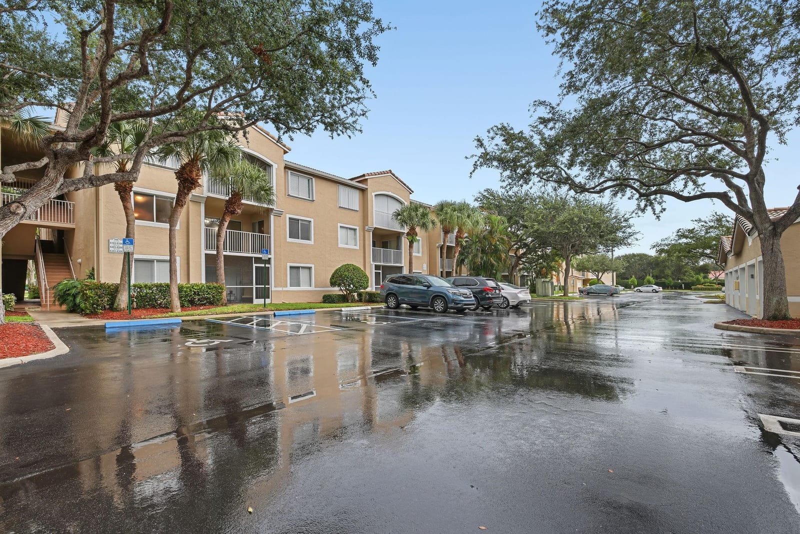 266 Village Boulevard 6205, Tequesta, FL 33469
