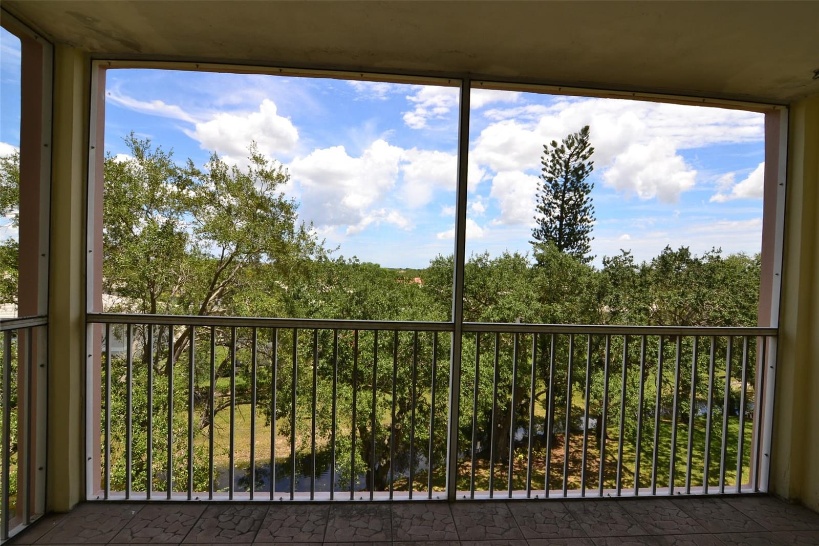 3575 Broken Woods Drive 502, Coral Springs, FL 33065 photo 16