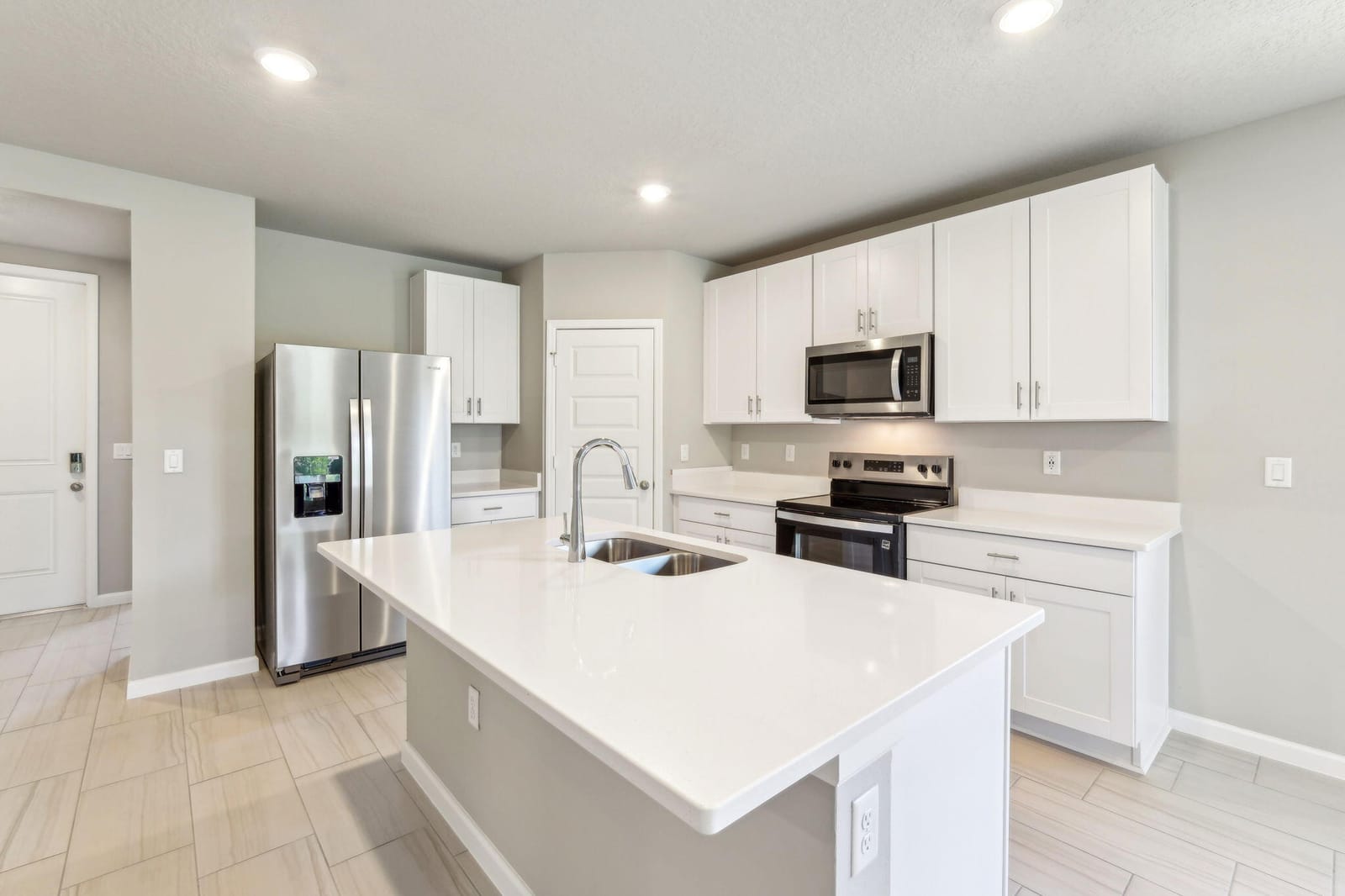 5757 Hampton Park Circle — photo 6