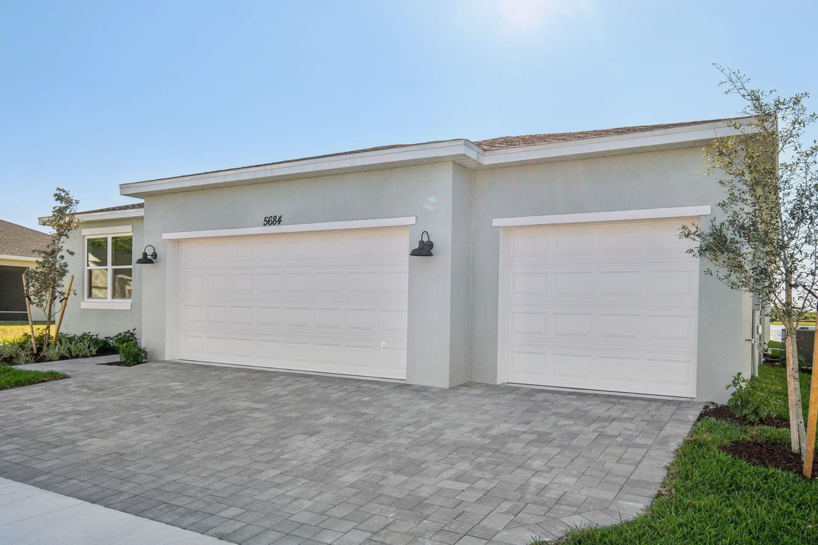 5684 Hampton Park Circle — photo 3