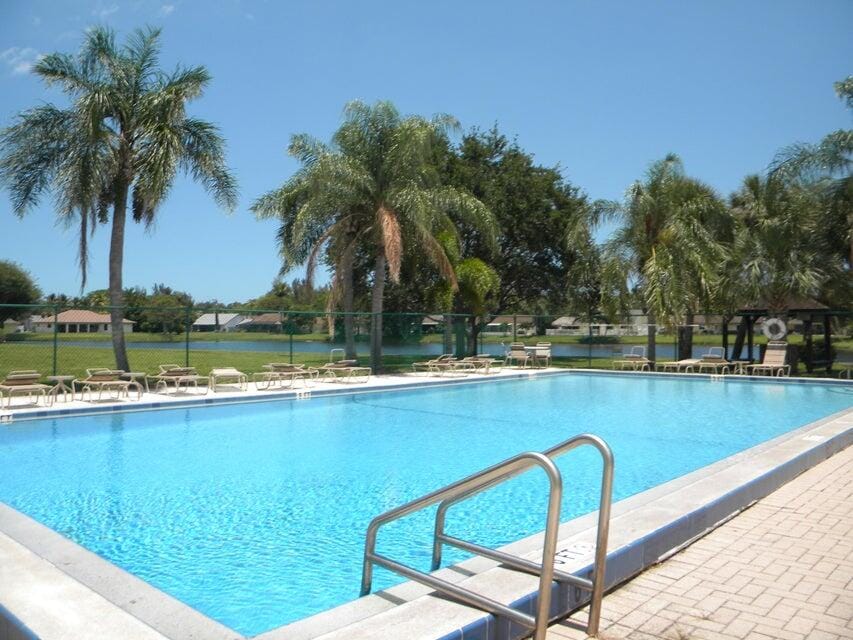 77 Via De Casas Norte, Boynton Beach, FL 33426 photo 6