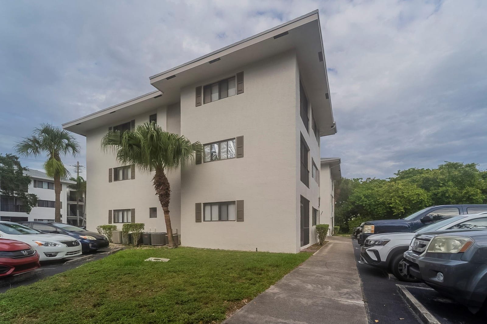 2445 SW 18th Terrace 504, Fort Lauderdale, FL 33315