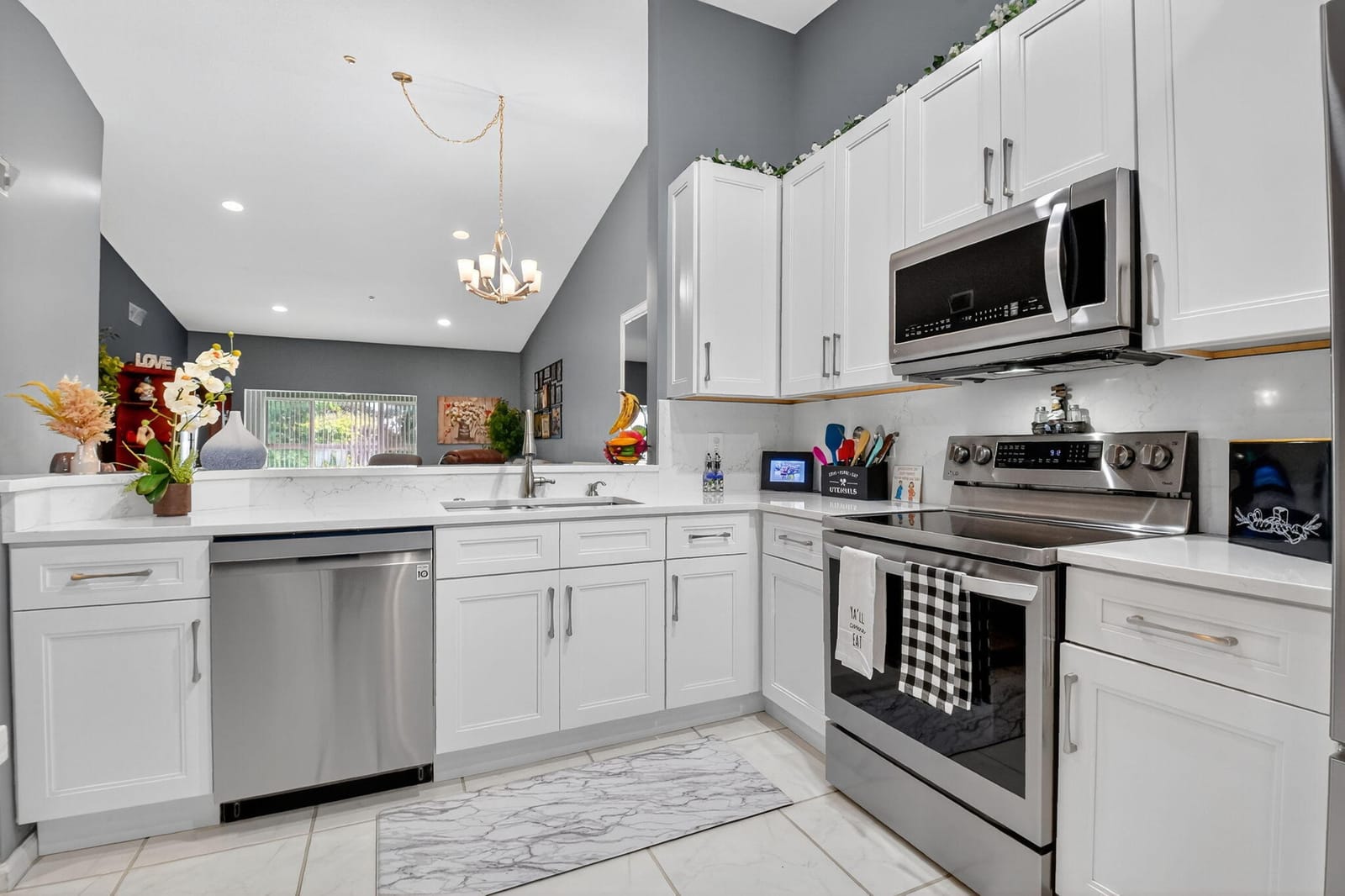 5951 Regal Glen Drive 201, Boynton Beach, FL 33437 photo 11