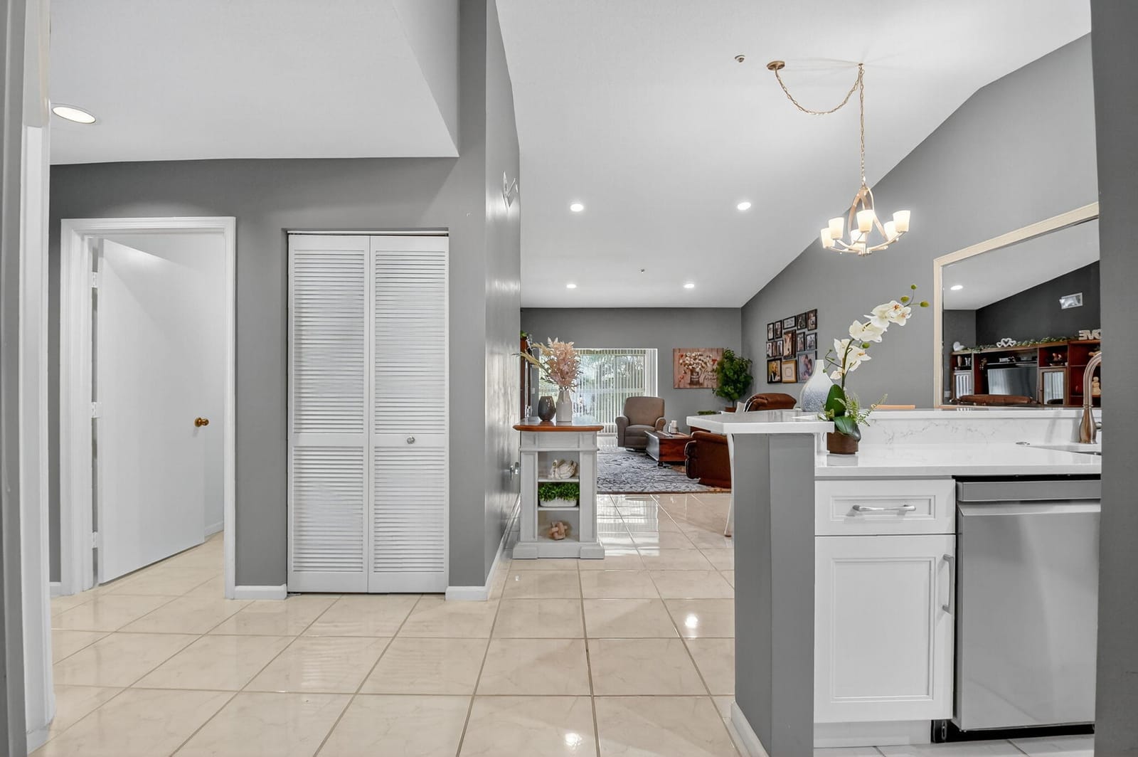 5951 Regal Glen Drive 201, Boynton Beach, FL 33437 photo 6