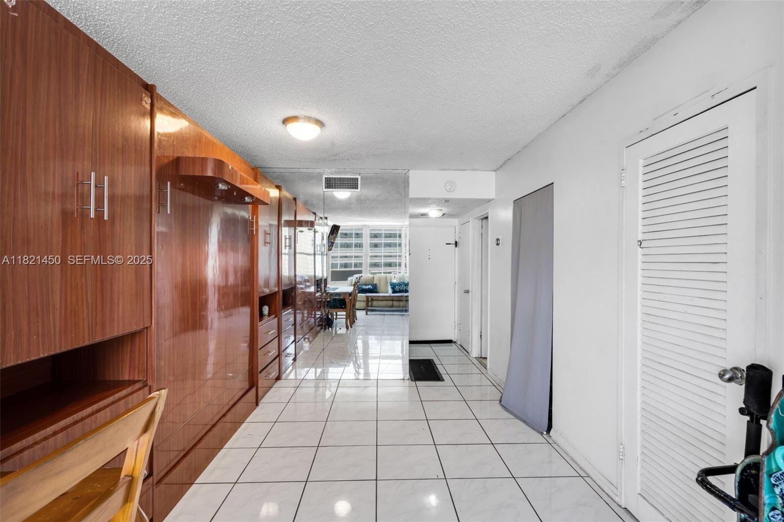 2899 Collins Avenue 821, Miami Beach, FL 33140 photo 14