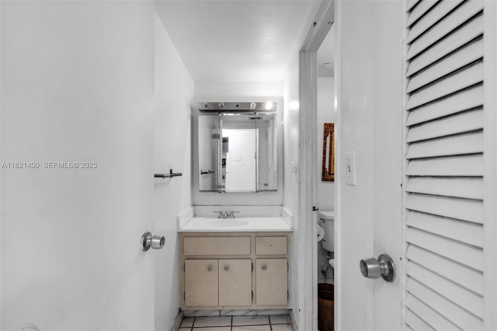 2899 Collins Avenue 821, Miami Beach, FL 33140 photo 18