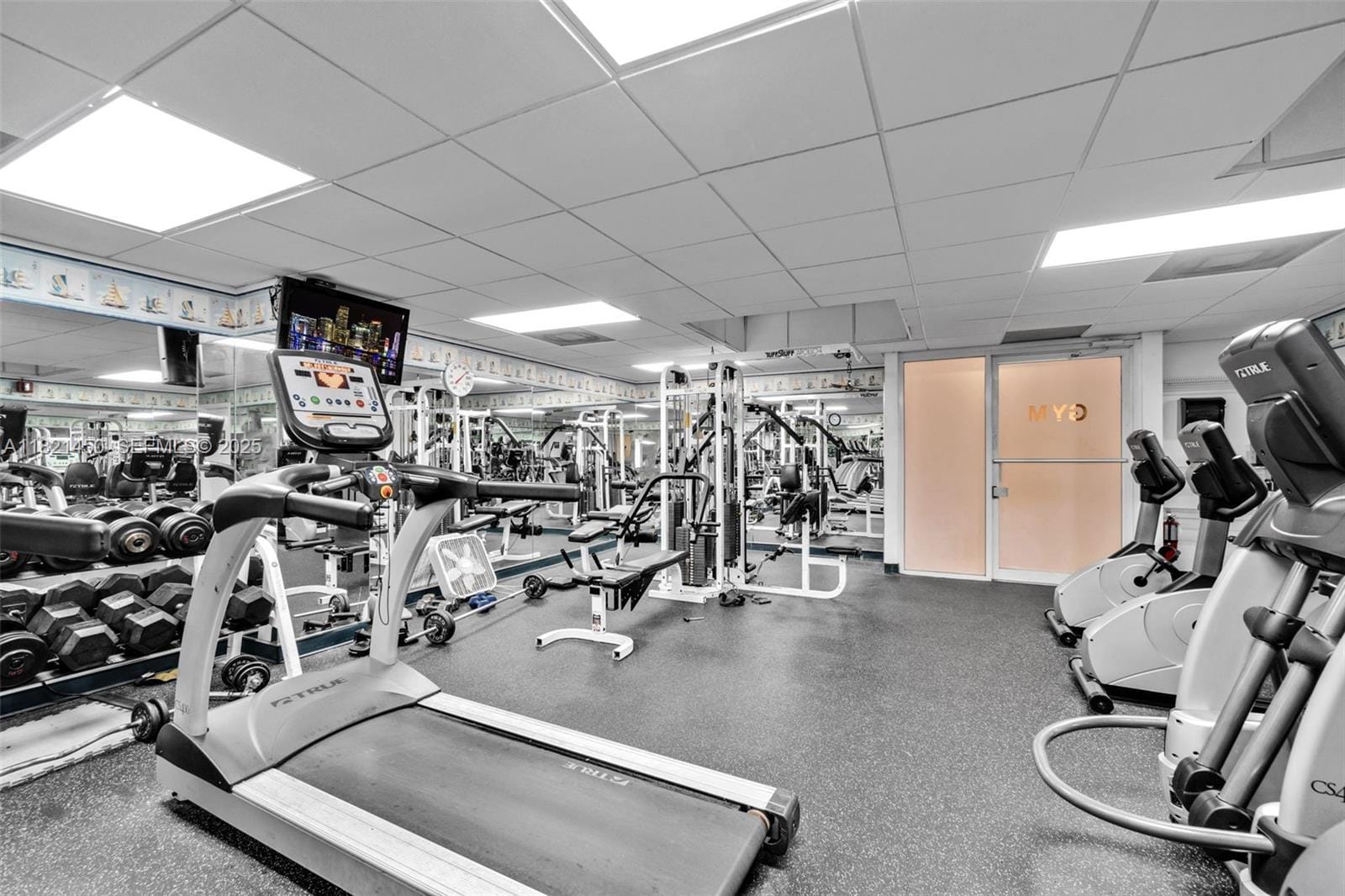 2899 Collins Avenue 821, Miami Beach, FL 33140 photo 25